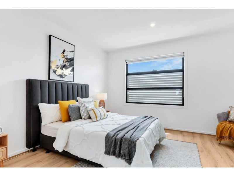 60 Fairhall Avenue, Werribee VIC 3030