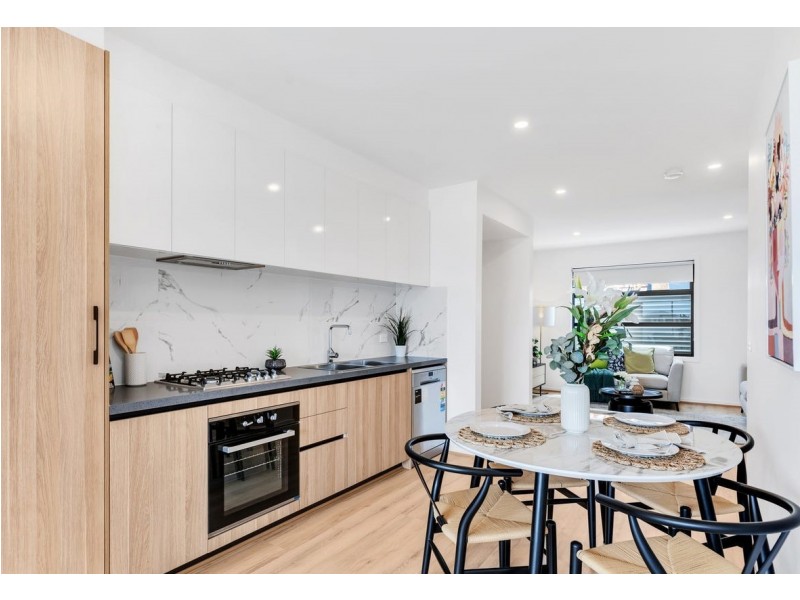 60 Fairhall Avenue, Werribee VIC 3030