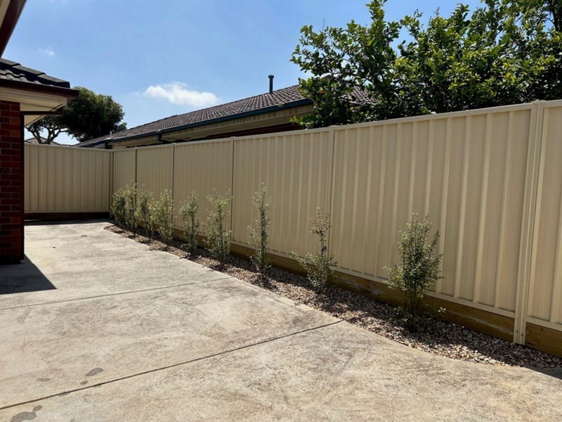 2/2 Cooper Street, Hoppers Crossing VIC 3029