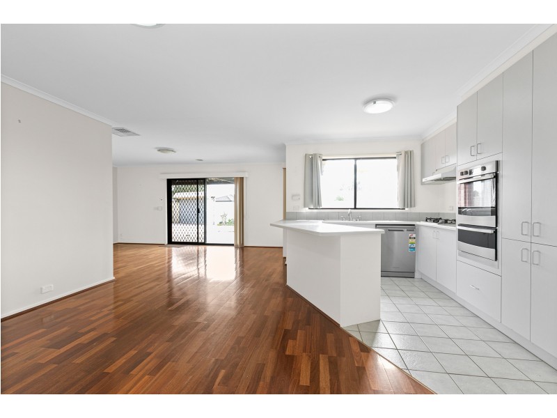 1 Hibiscus Court, Altona Meadows VIC 3028