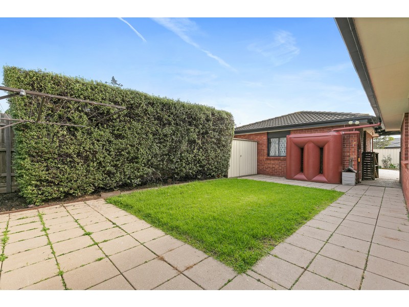 1 Hibiscus Court, Altona Meadows VIC 3028