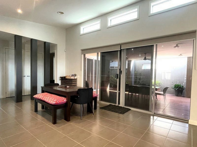 25 Delaney Boulevard, Williams Landing VIC 3027
