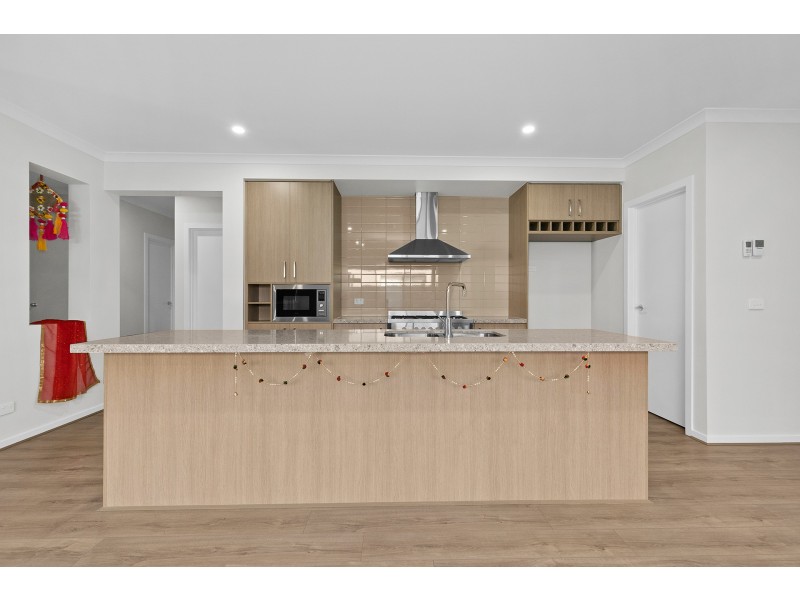 12 Crantock Way, Werribee VIC 3030