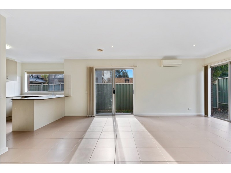 4/141-147 Princes Highway, Werribee VIC 3030