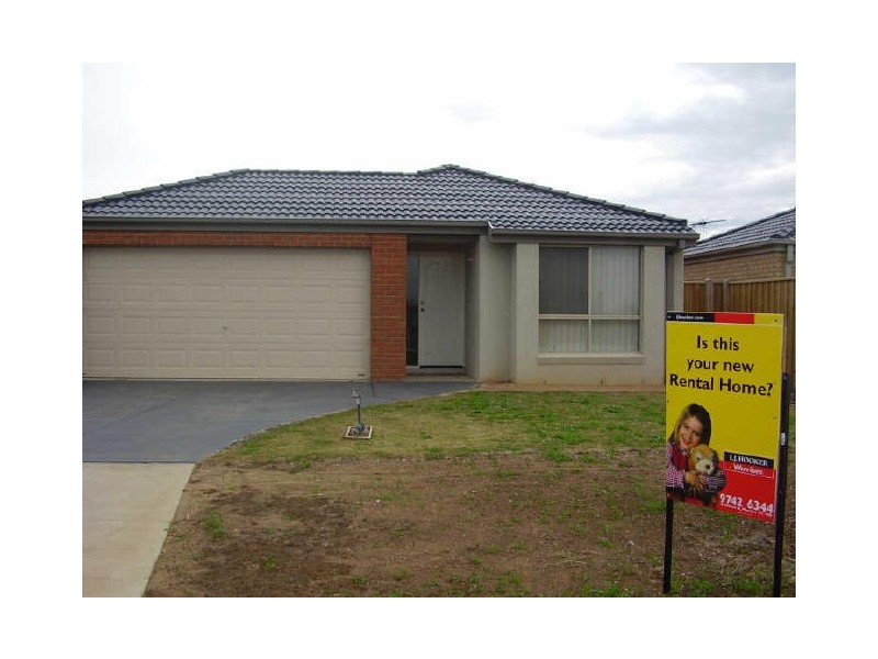 11 Birdsong Glades, Tarneit VIC 3029