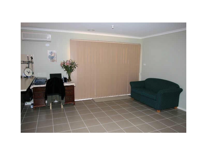 2/1 Horseshoe Circuit, Truganina VIC 3029