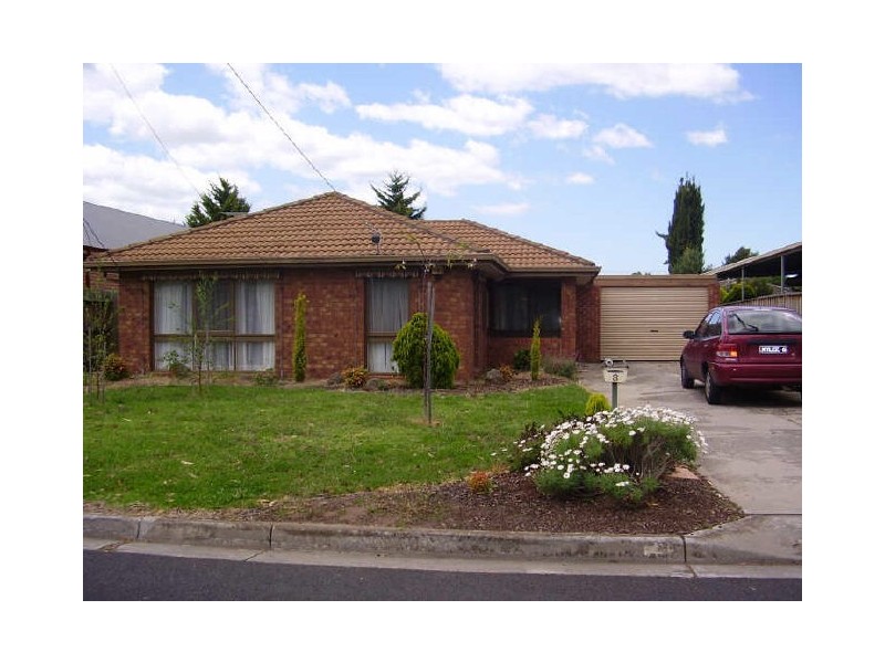 8 Devlin Drive, Hoppers Crossing VIC 3029