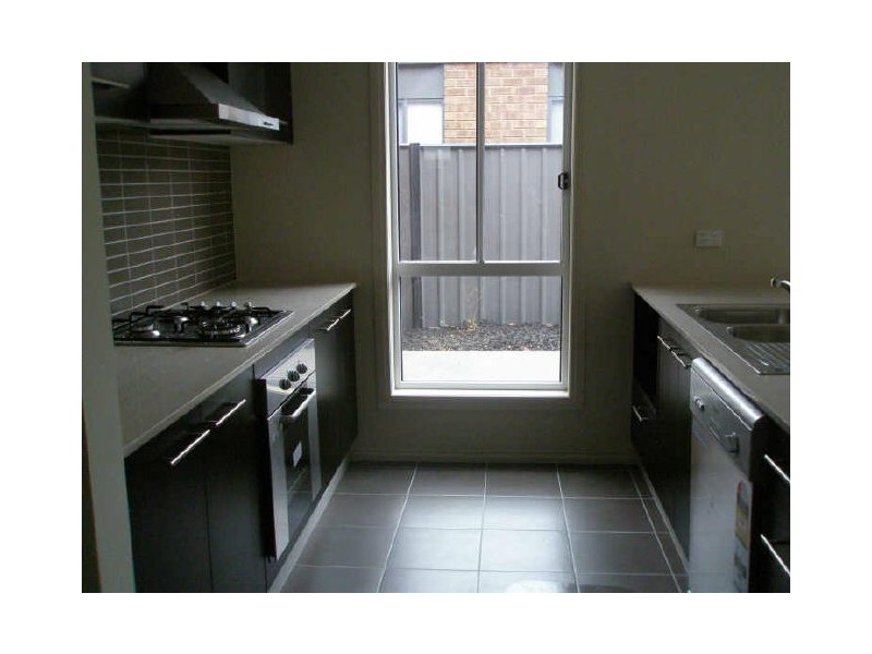 19 Inverell Park Way, Tarneit VIC 3029