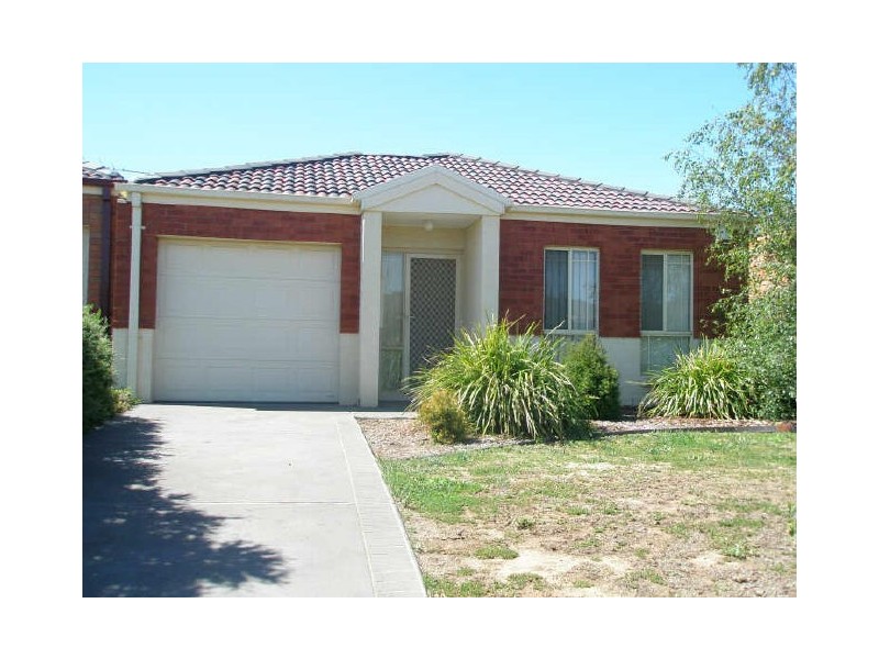 22 Ruby Place, Werribee VIC 3030