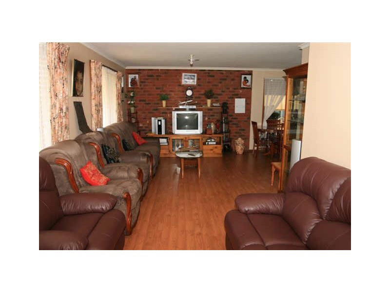 127 Powell Drive, Hoppers Crossing VIC 3029