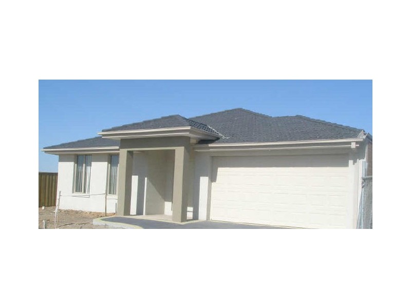 15 Fantail Crescent, Truganina VIC 3029