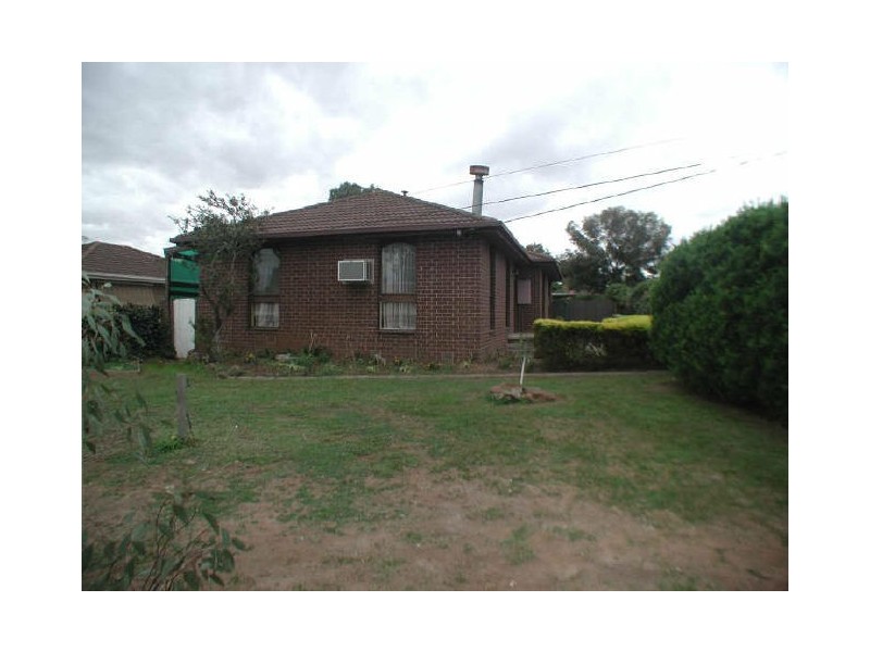 18 Bernhardt Avenue, Hoppers Crossing VIC 3029