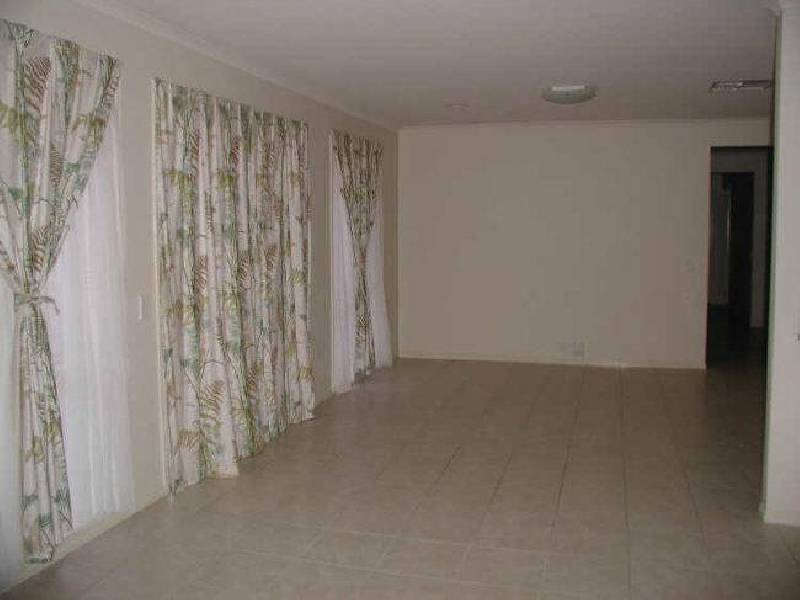 1 Sandalwood Circuit, Tarneit VIC 3029