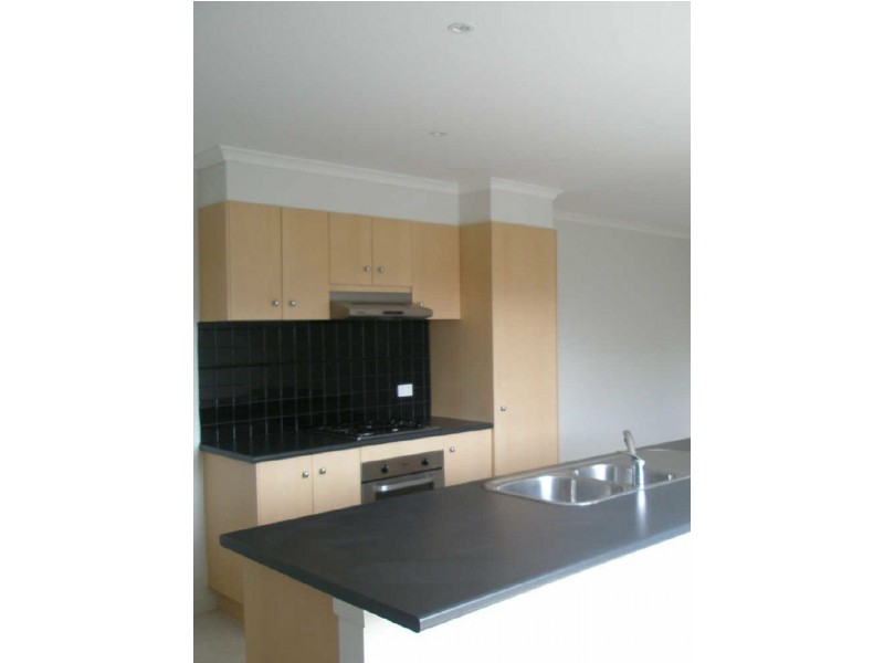 28 Kirkstone Road, Point Cook VIC 3030