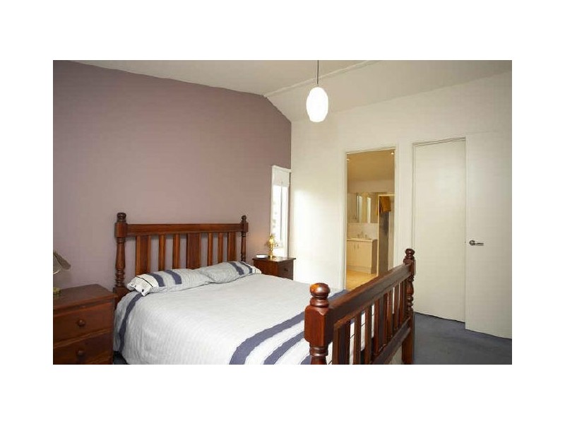 24 Lyall Drive, Werribee VIC 3030
