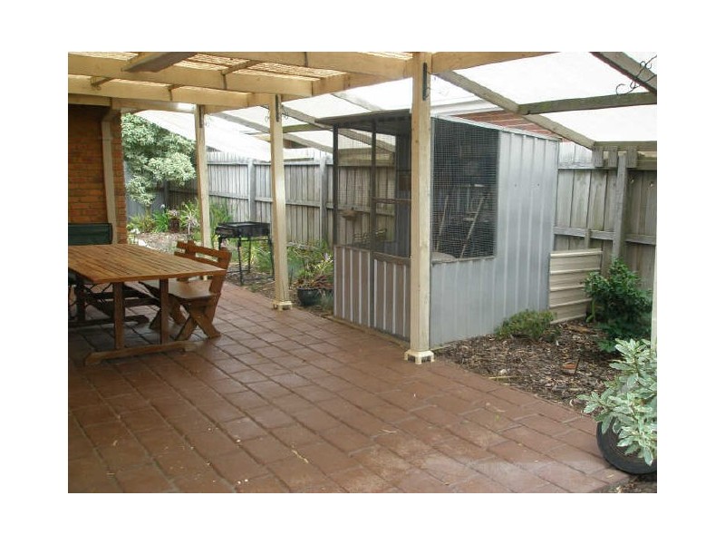 4 Seine Close, Werribee VIC 3030