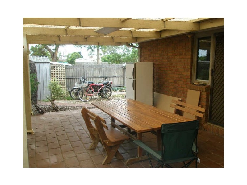 4 Seine Close, Werribee VIC 3030