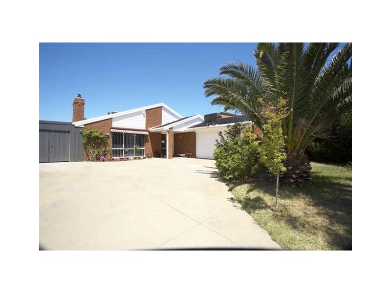 69 Angela Drive, Hoppers Crossing VIC 3029