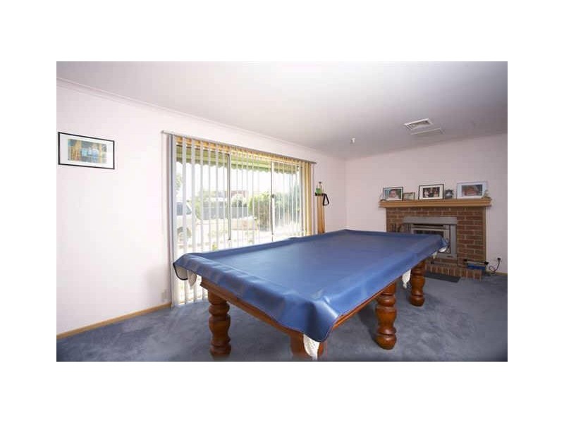 69 Angela Drive, Hoppers Crossing VIC 3029