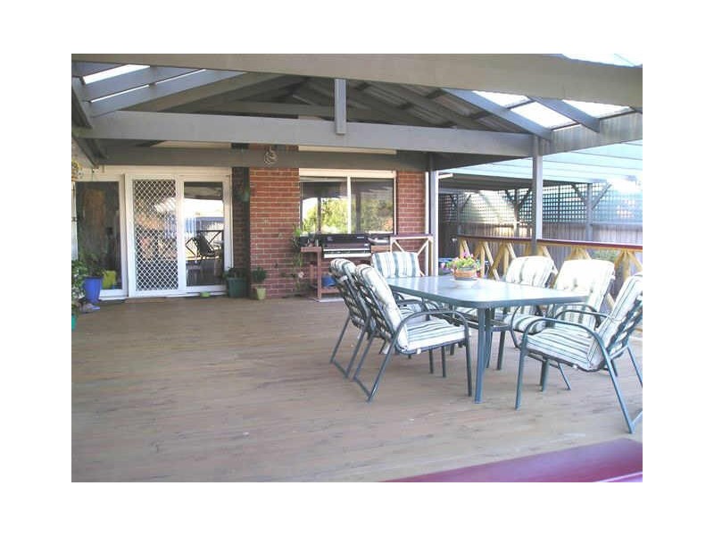 69 Angela Drive, Hoppers Crossing VIC 3029