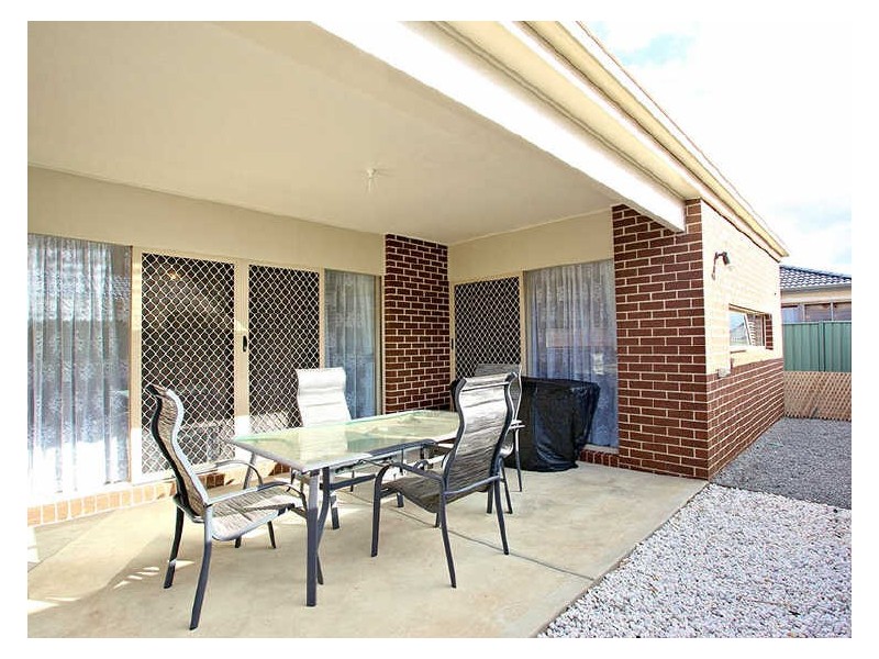 23 Vaughan Chase, Wyndham Vale VIC 3024