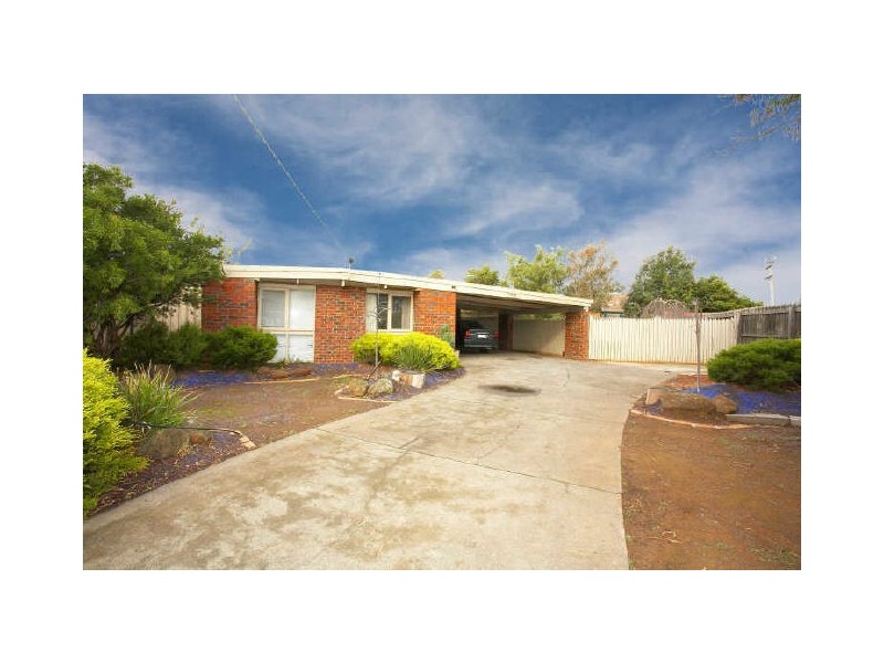 8 Grange Court, Hoppers Crossing VIC 3029