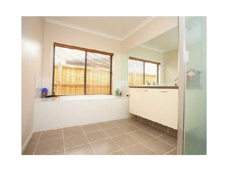 44 Daintree Boulevard, Tarneit VIC 3029