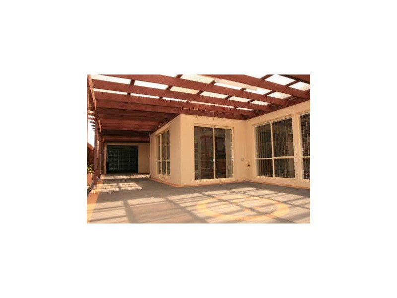 6 Regency Terrace, Hoppers Crossing VIC 3029