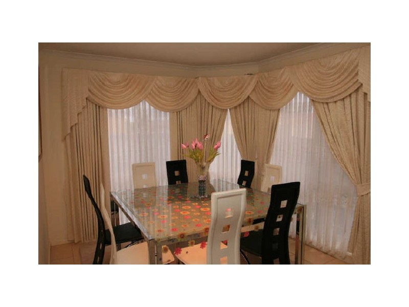 13 Chadway Avenue, Tarneit VIC 3029