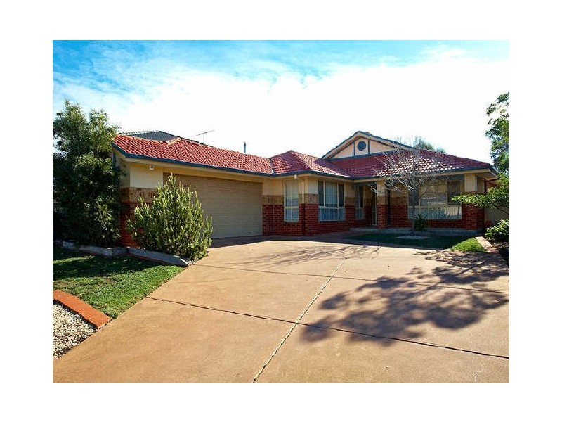 30 Brookville Avenue, Werribee VIC 3030