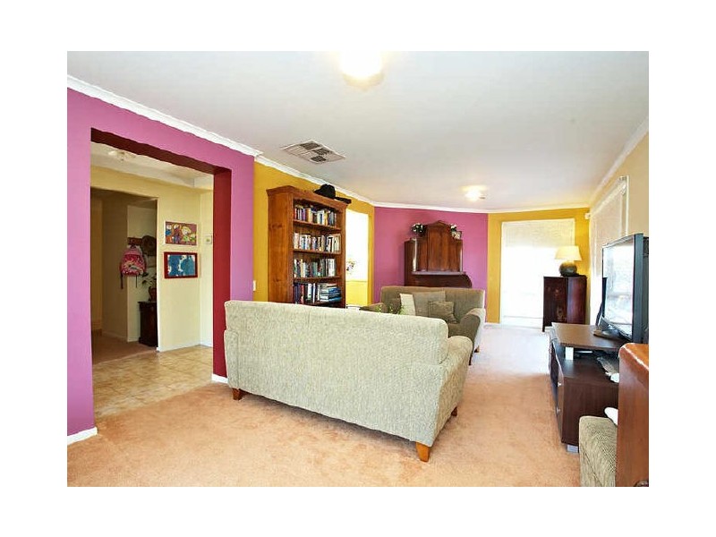 30 Brookville Avenue, Werribee VIC 3030