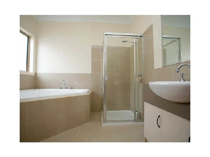 35 Egan Close, Werribee VIC 3030