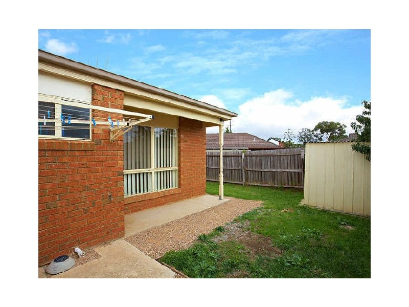 6 Lamb Grove, Hoppers Crossing VIC 3029