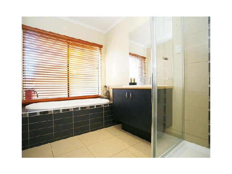 94 Rosegrange Boulevard, Tarneit VIC 3029