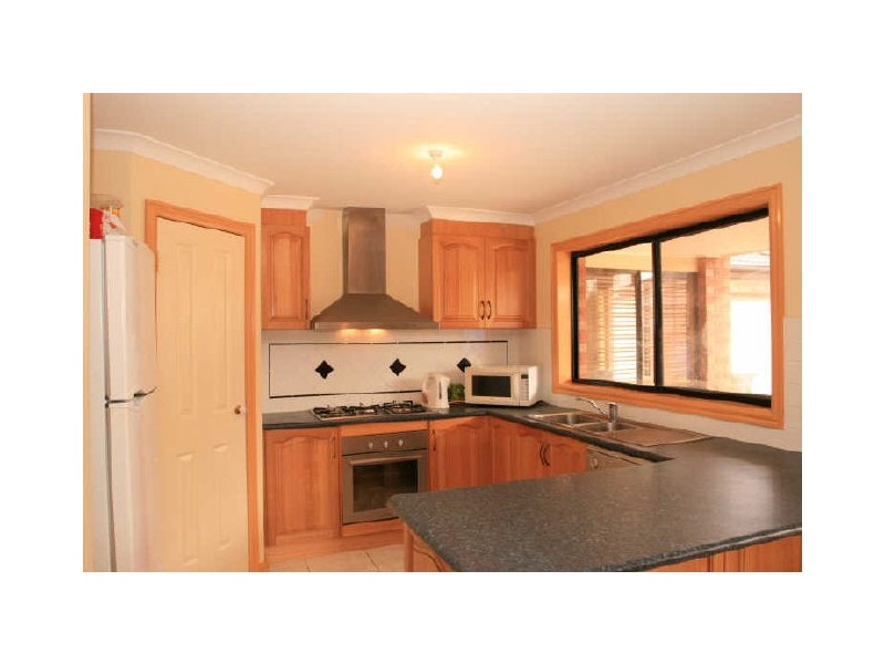 26 MacLarens Close, Wyndham Vale VIC 3024