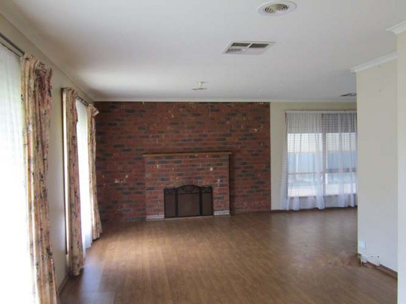 127 Powell Drive, Hoppers Crossing VIC 3029