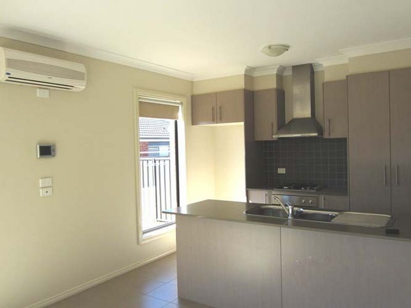 18 Arrowhead  Street, Wyndham Vale VIC 3024