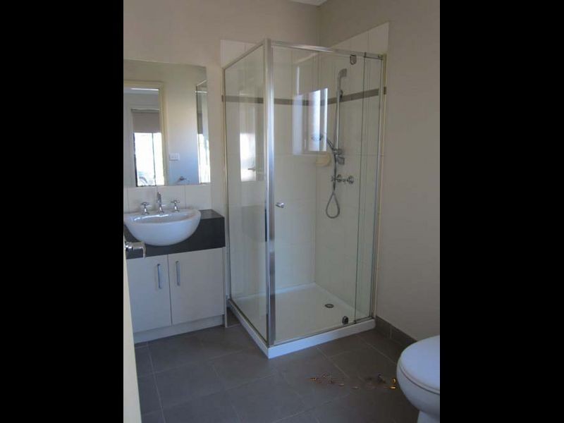 18 Arrowhead  Street, Wyndham Vale VIC 3024