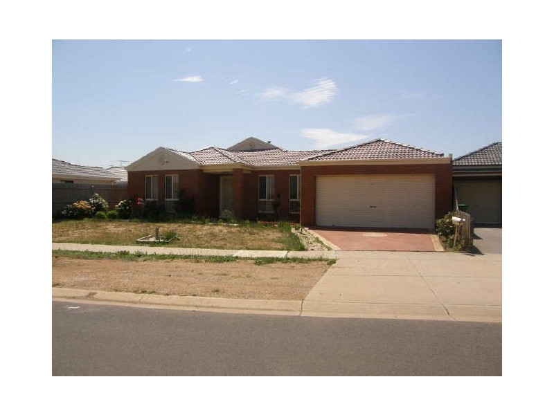 25 Harmony Drive, Tarneit VIC 3029