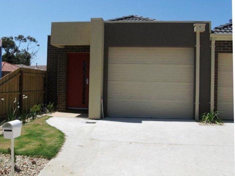 1/90-94 Ballan Road, Werribee VIC 3030