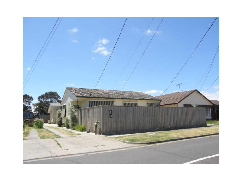 1/20 Centenary Cres, Werribee VIC 3030