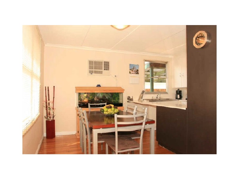 1/20 Centenary Cres, Werribee VIC 3030