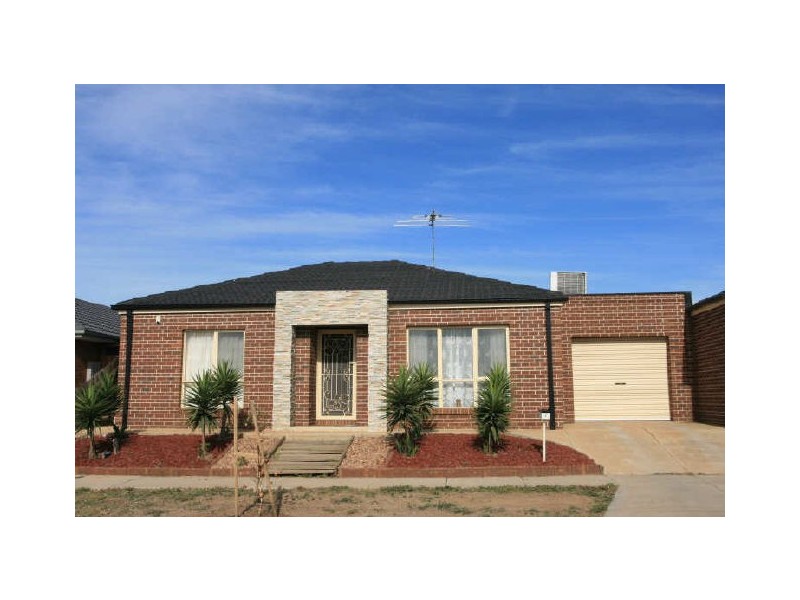 1/2 Westmeadows Lane, Truganina VIC 3029