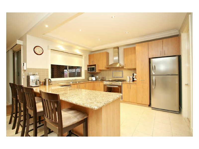 27 Swordgrass Avenue, Tarneit VIC 3029