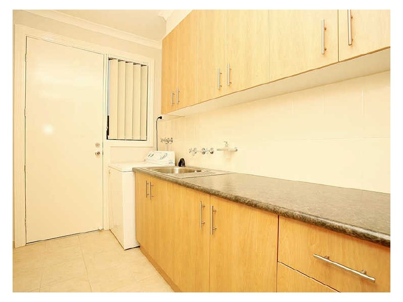 27 Swordgrass Avenue, Tarneit VIC 3029