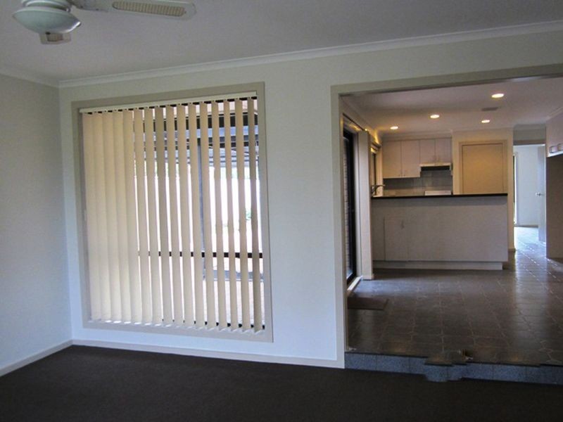 61 Silvereye Crescent, Werribee VIC 3030