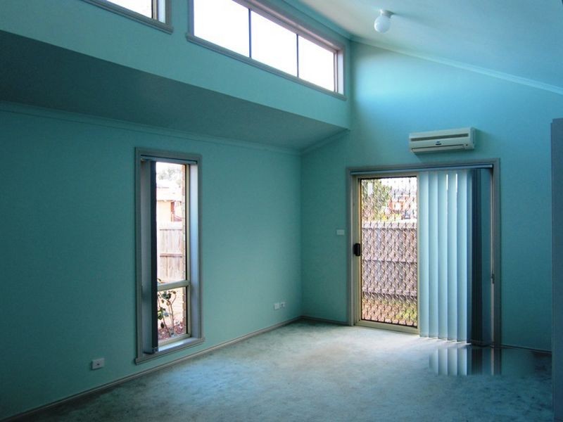 1/27 Hotham Crescent, Hoppers Crossing VIC 3029