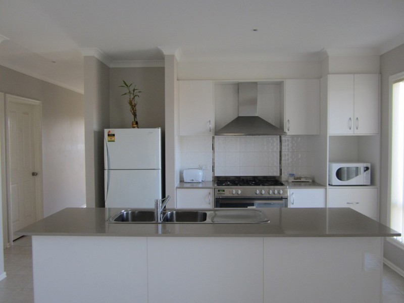 1 Tuana Place, Truganina VIC 3029