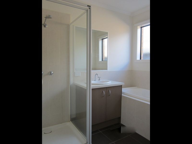 3 Kwila Drive, Truganina VIC 3029