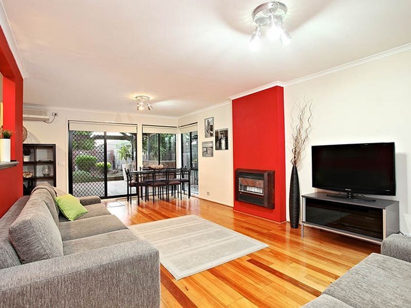 4 Macks Place, Hoppers Crossing VIC 3029